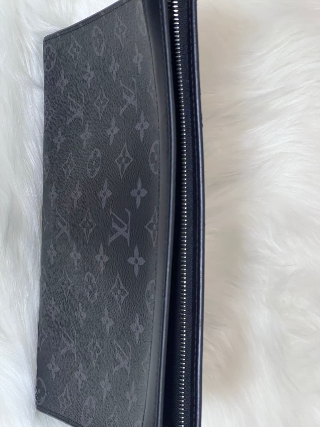 루이비통 이클립스 포쉐트 보야주 클러치 상품이미지3