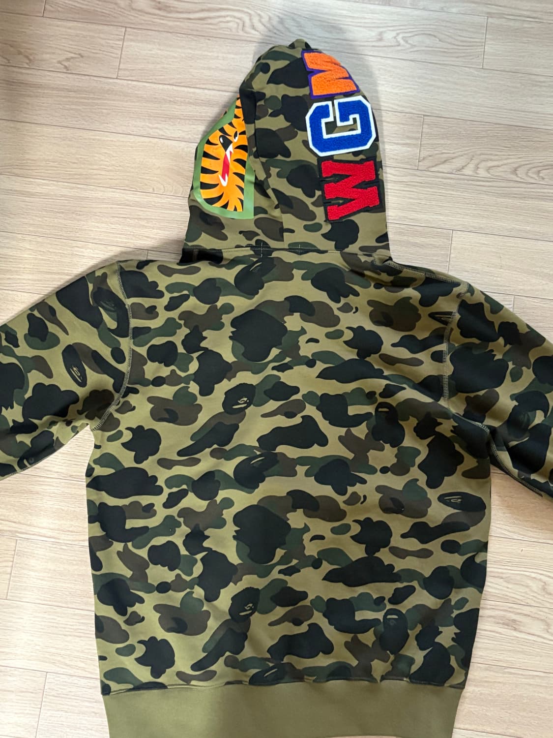 베이프 샤크 풀 집 후드 아미 그린 상품이미지2