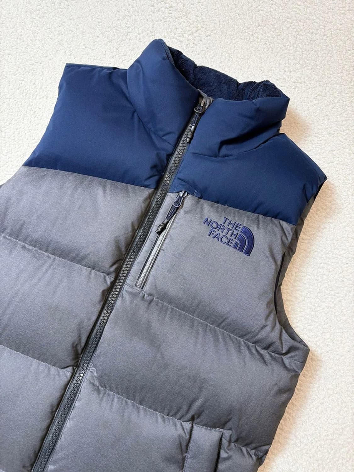 노스페이스 x 평창 동계 올림픽 에디션 덕다운 패딩 조끼 PN6750 상품이미지3