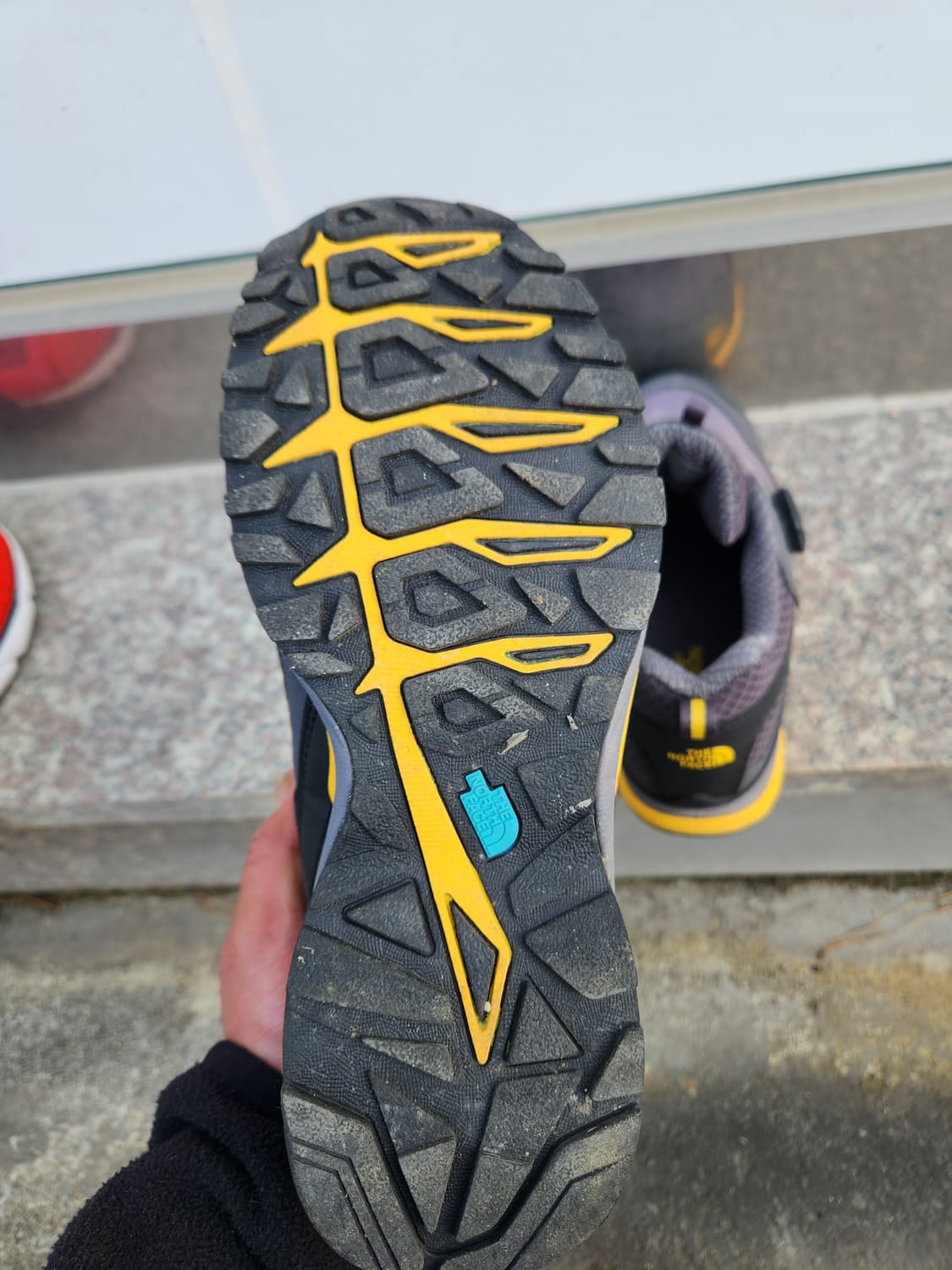 노스페이스 고어텍스 다이얼 등산화 235mm 상품이미지4