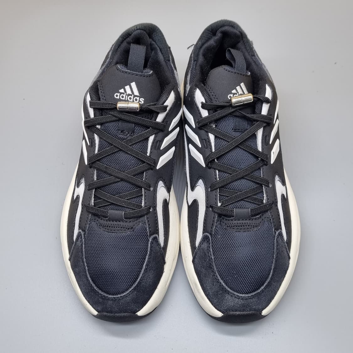 아디다스 오즈위브 운동화245  상품이미지2