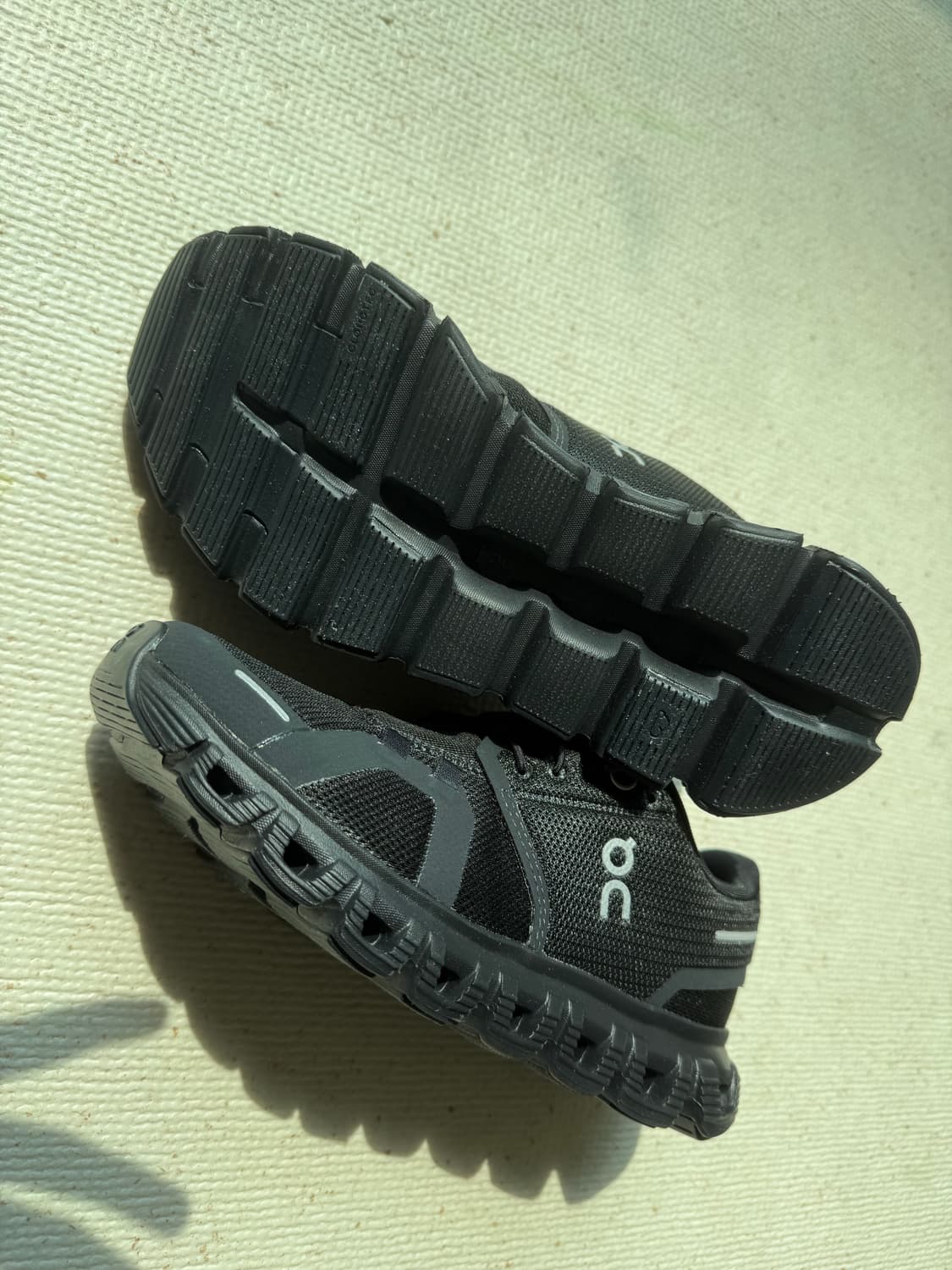 온러닝 클라우드6 225 상품이미지2