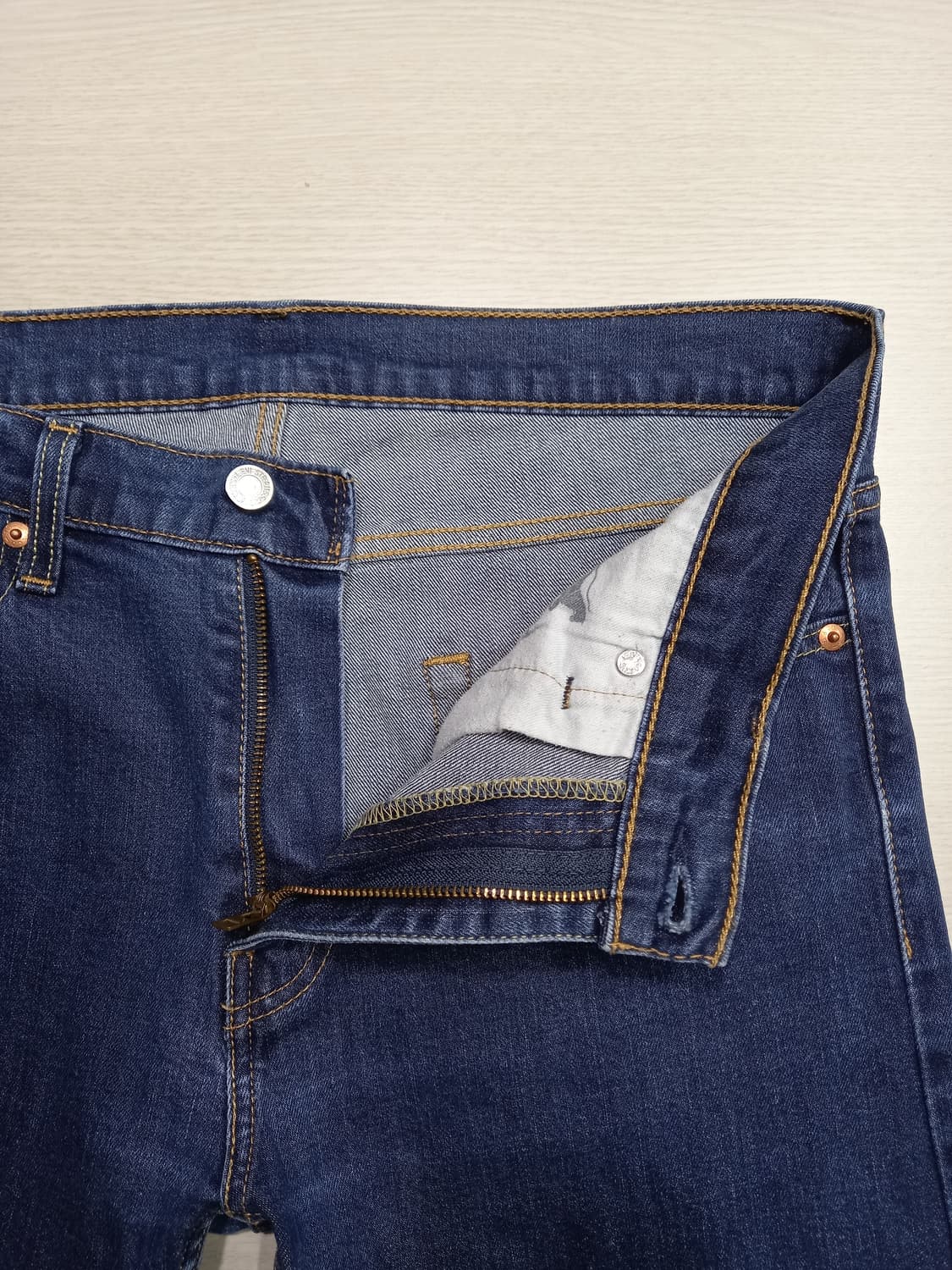 32 리바이스513 워싱 스판 슬림일자진 32-288 상품이미지7