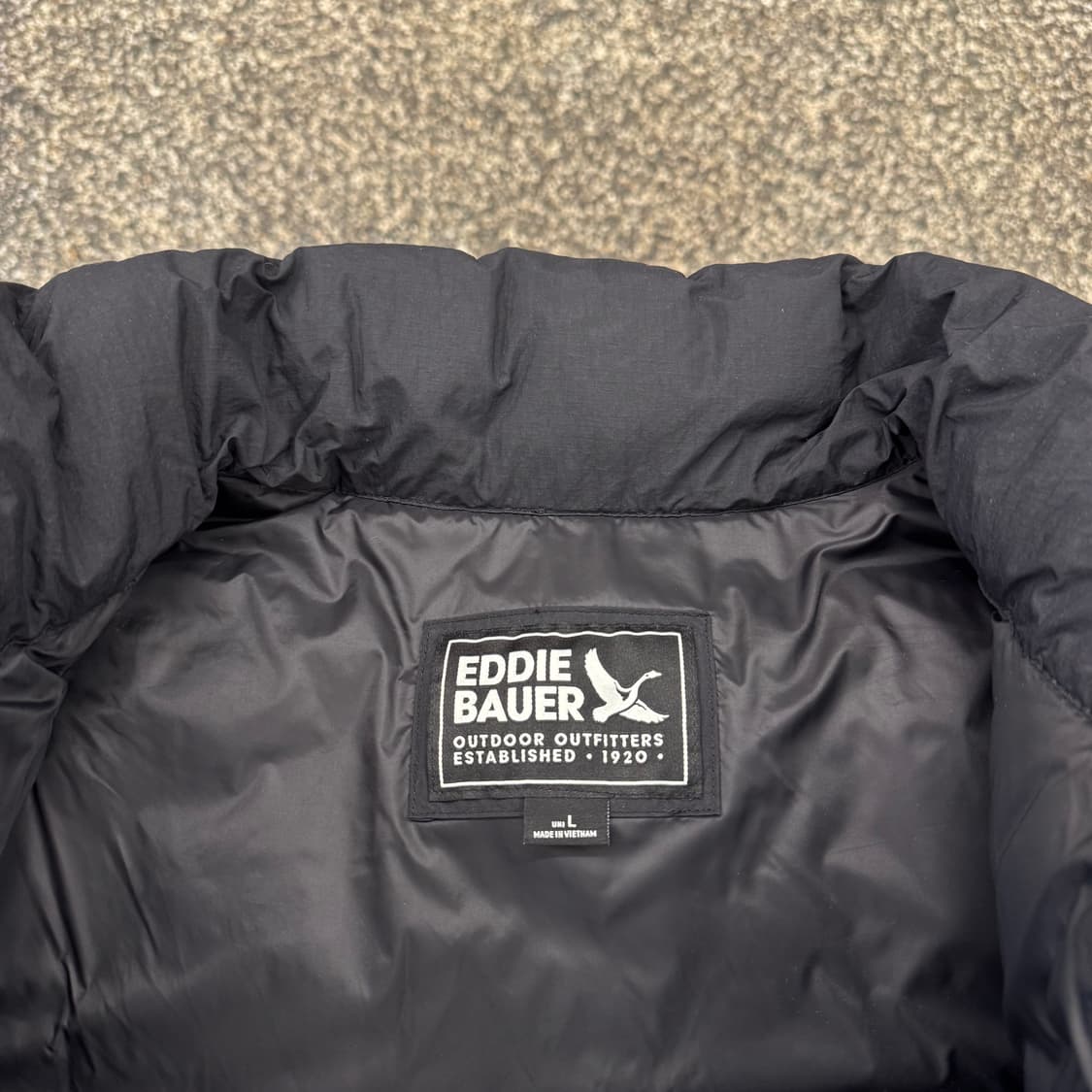 에디바우어 폴라라이트 숏 푸퍼 패딩 (L)   상품이미지6