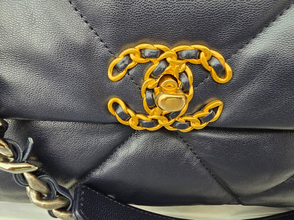 샤넬 19백 맥시사이즈 상품이미지2