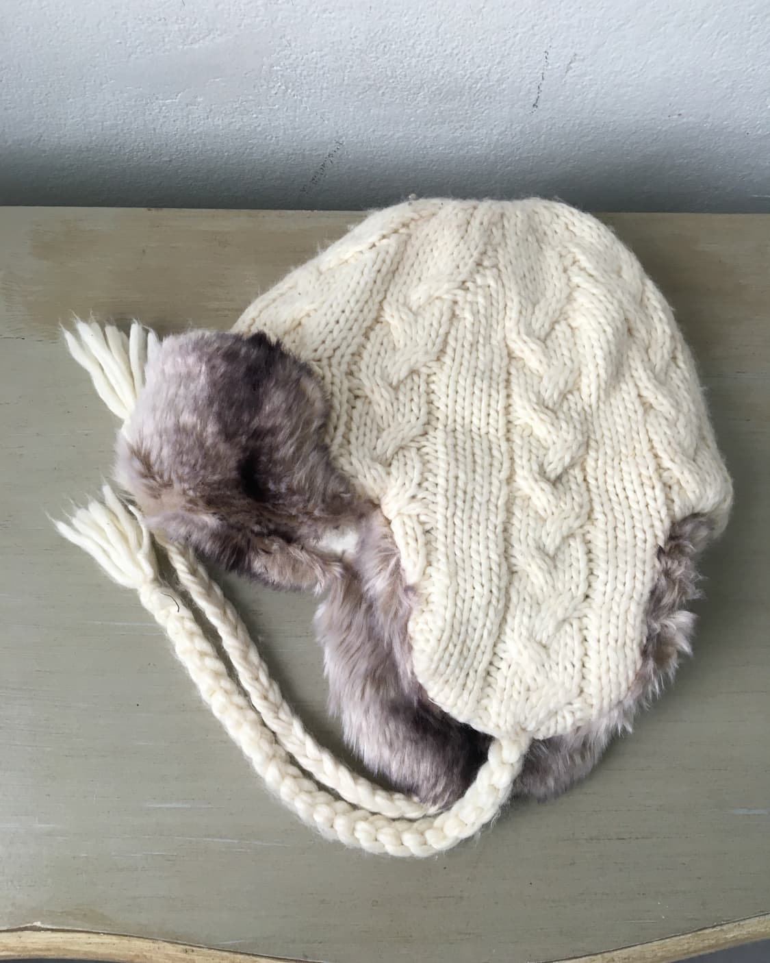  fur point cable knit trooper hat 상품이미지5