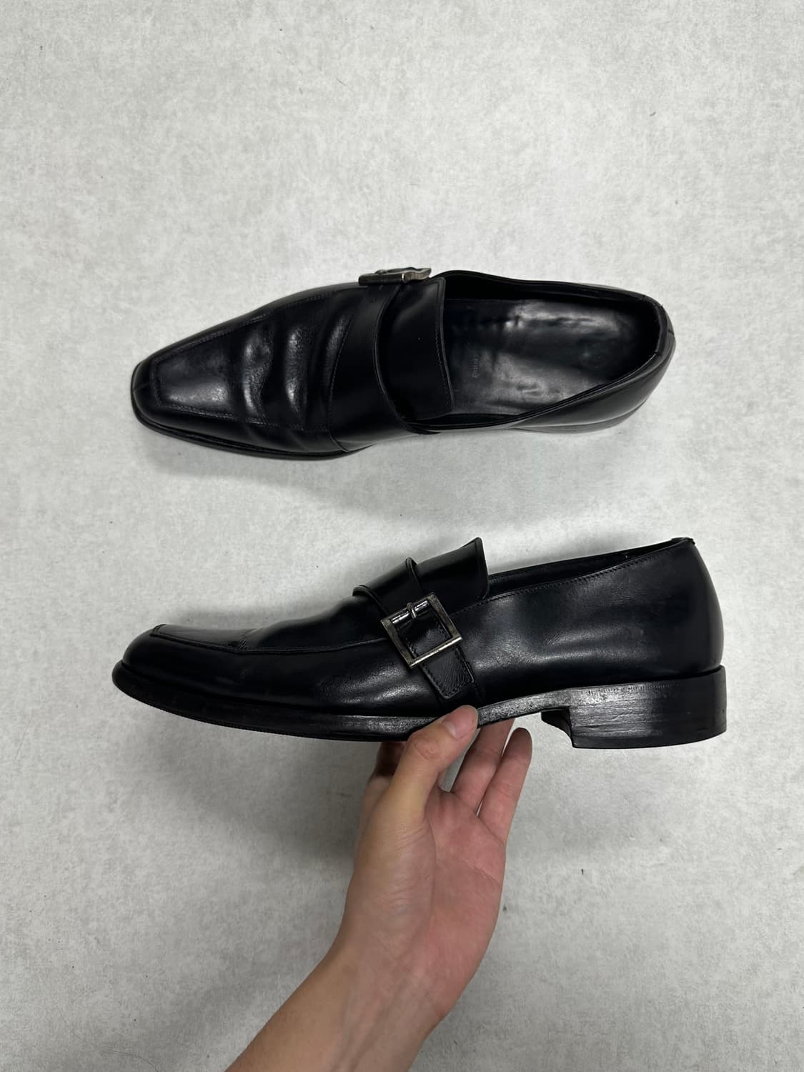 프라다 버클 로퍼 상품이미지1