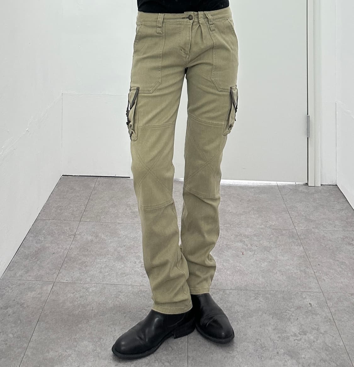 JPN Eyelet Detail Cargo Pants 상품이미지4