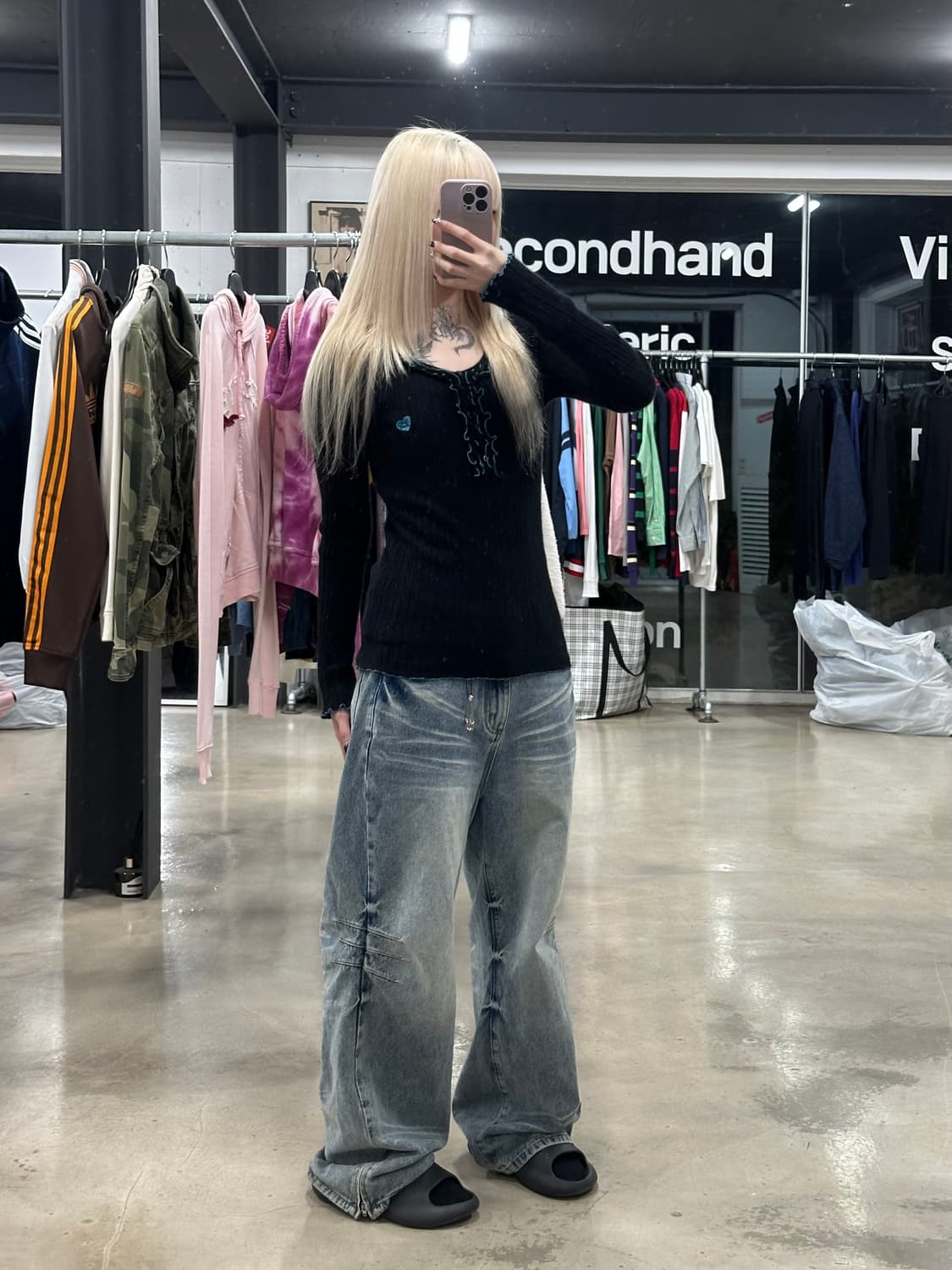 히스테릭 글래머 하트자수 프릴  배색 포인트 니트 슬리브 상품이미지3