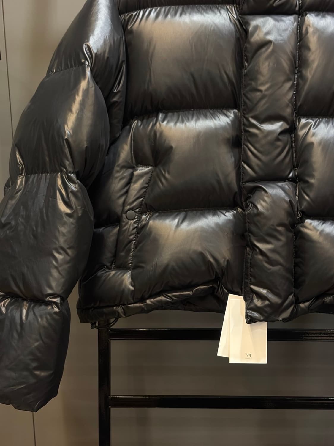 (F) LEEY 엘이이와이 덕다운 푸퍼 크롭패딩 (새상품) 14.9 상품이미지4