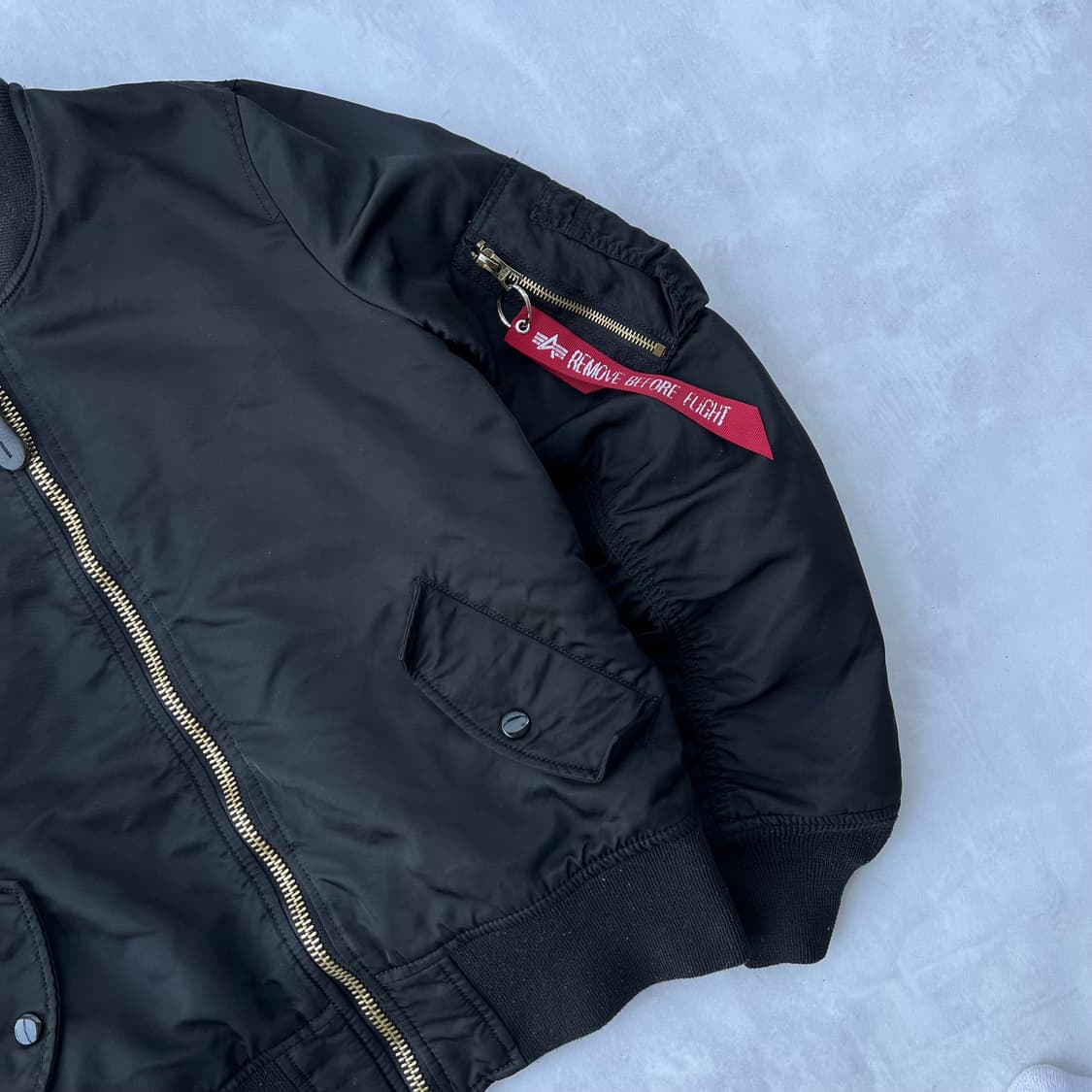 알파 인더스트리 MA-1 자켓 상품이미지5