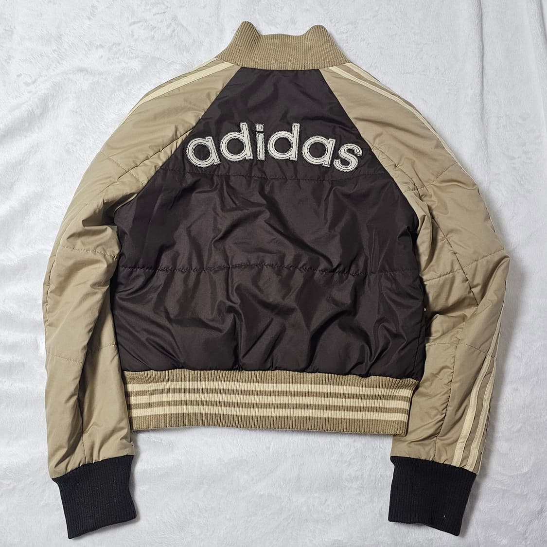 아디다스 y2k 경량 패딩 브라운 상품이미지2