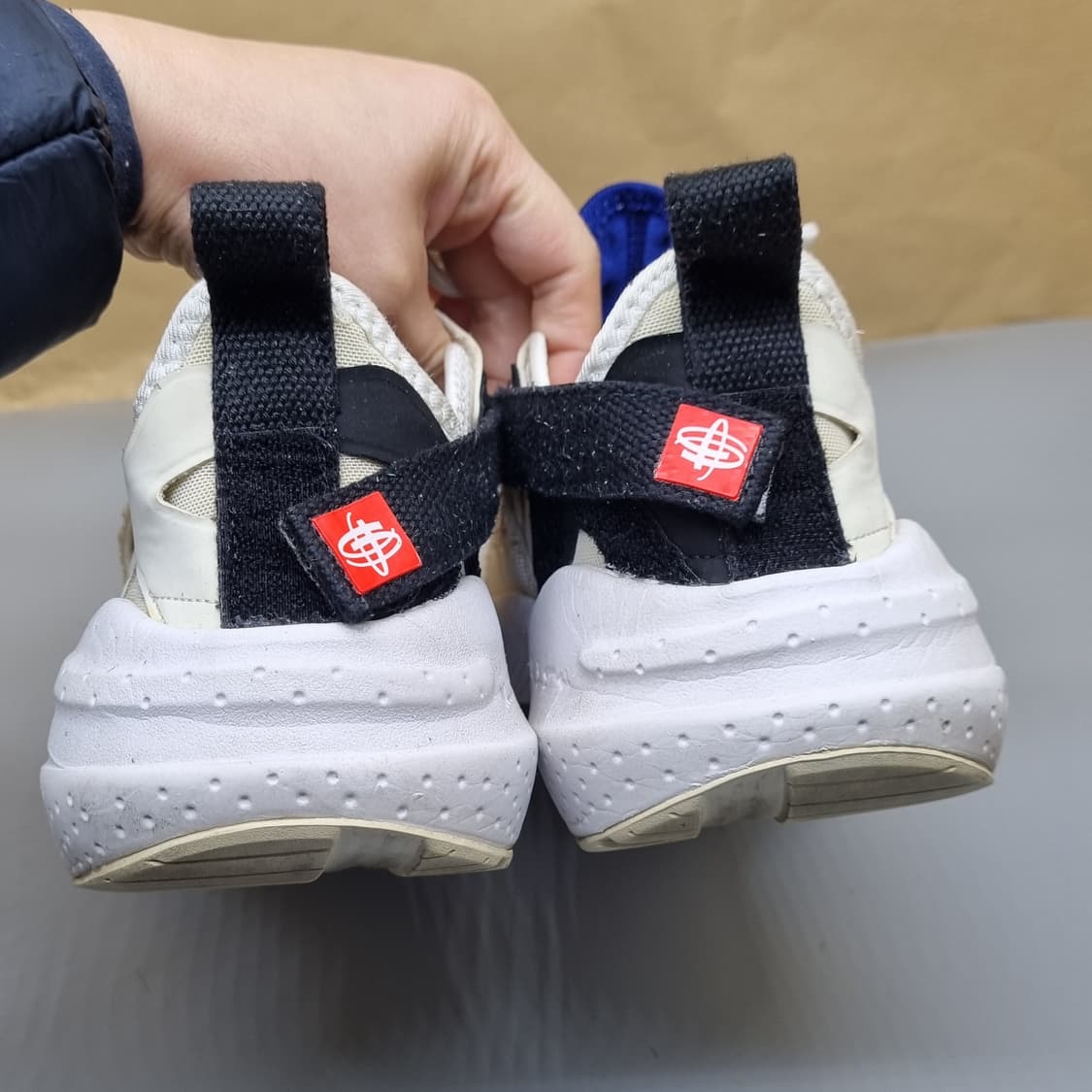 나이키 허라취 타입 남성운동화275 상품이미지4