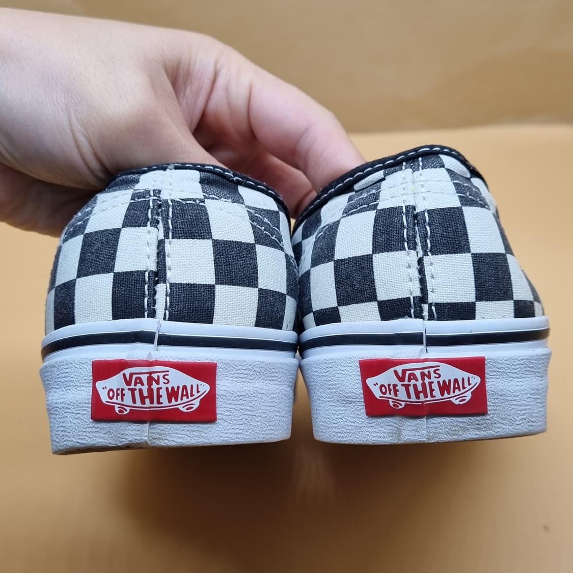 반스 클래식 체커보드 여성스니커즈235. 상품이미지4