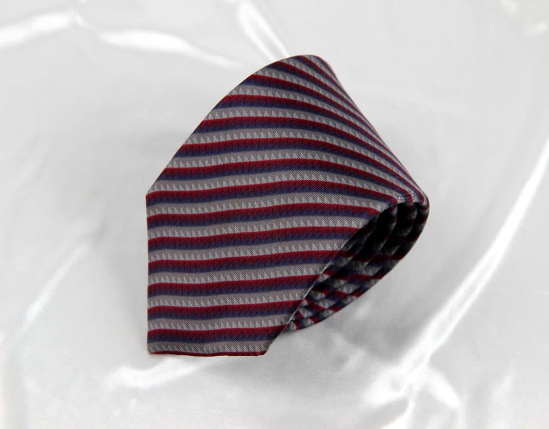 입생로랑 7.9cm A등급 남자 명품 넥타이 상품이미지1