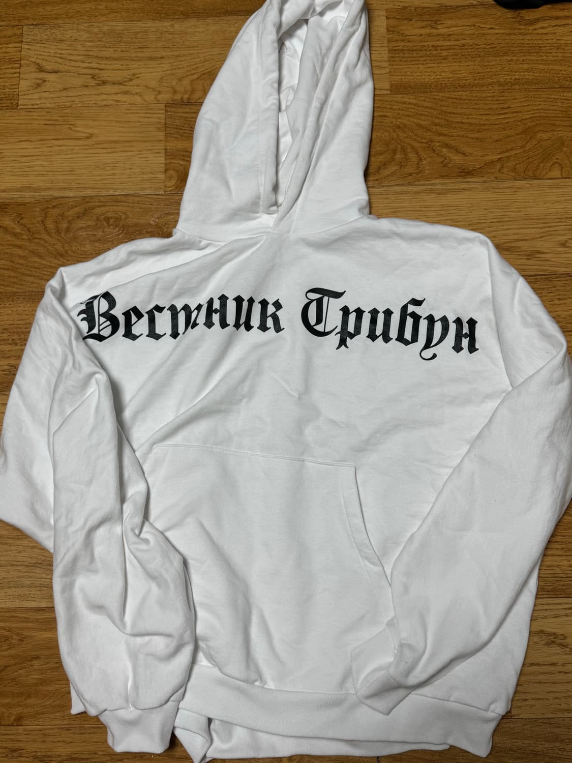 이지 x 고샤 루브친스키 트리뷴 헤럴드 HD-01 후드 화이트 1사이즈 상품이미지2