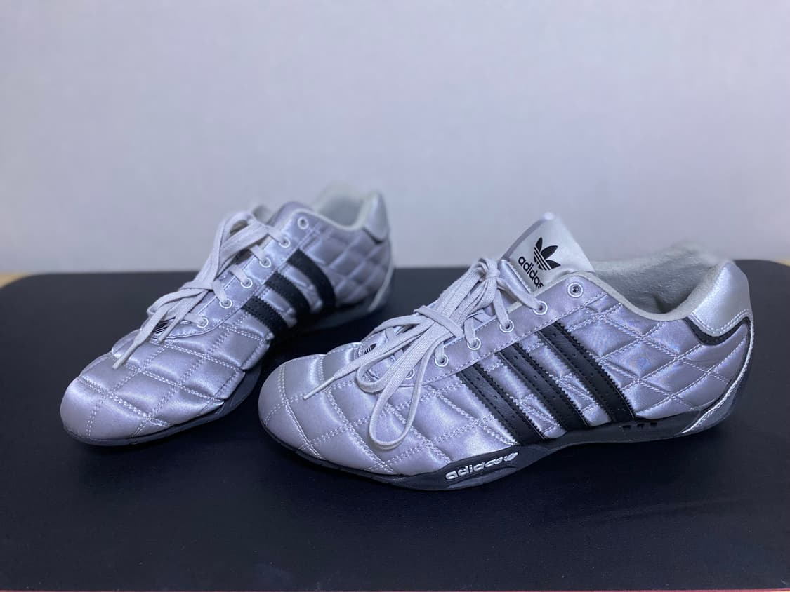 아디 레이서 로우 실버 상품이미지3