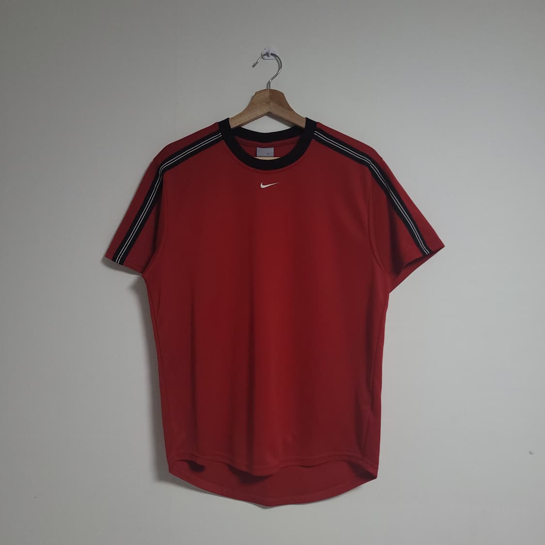 (S) NIKE 나이키 올드스쿨 레드 반팔 티셔츠 상품이미지1