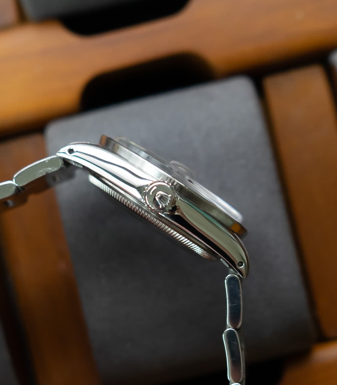 롤렉스 오이스터 퍼페츄얼 데이트 엔진턴베젤 1501 버건디 빈티지 시계 상품이미지3