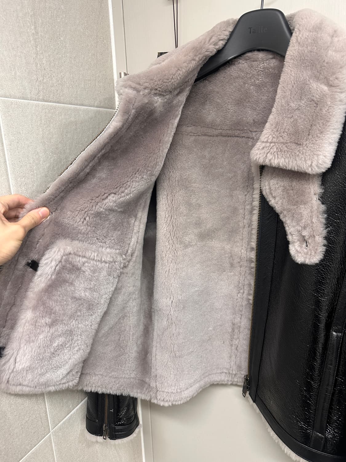 엘무드 바이커 크랙 램스킨 시어링 무스탕 블랙 46사이즈 판매 상품이미지3