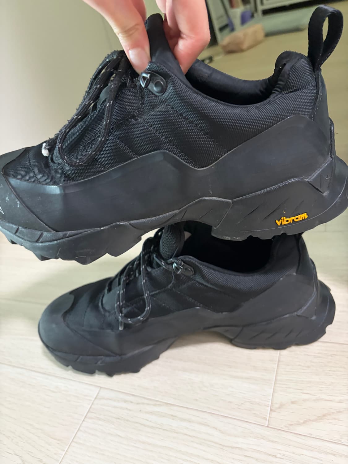 로아 하이킹 카타리나 블랙 상품이미지4