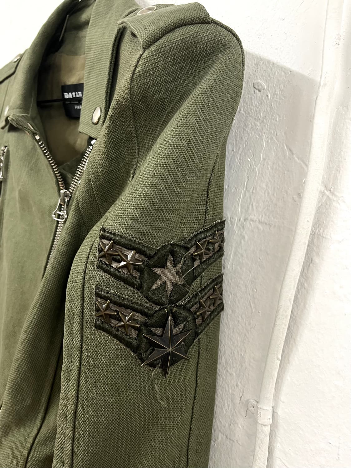 발망 2010SS 데카르넹 밀리터리 패치 패디드 숄더 자켓 상품이미지7