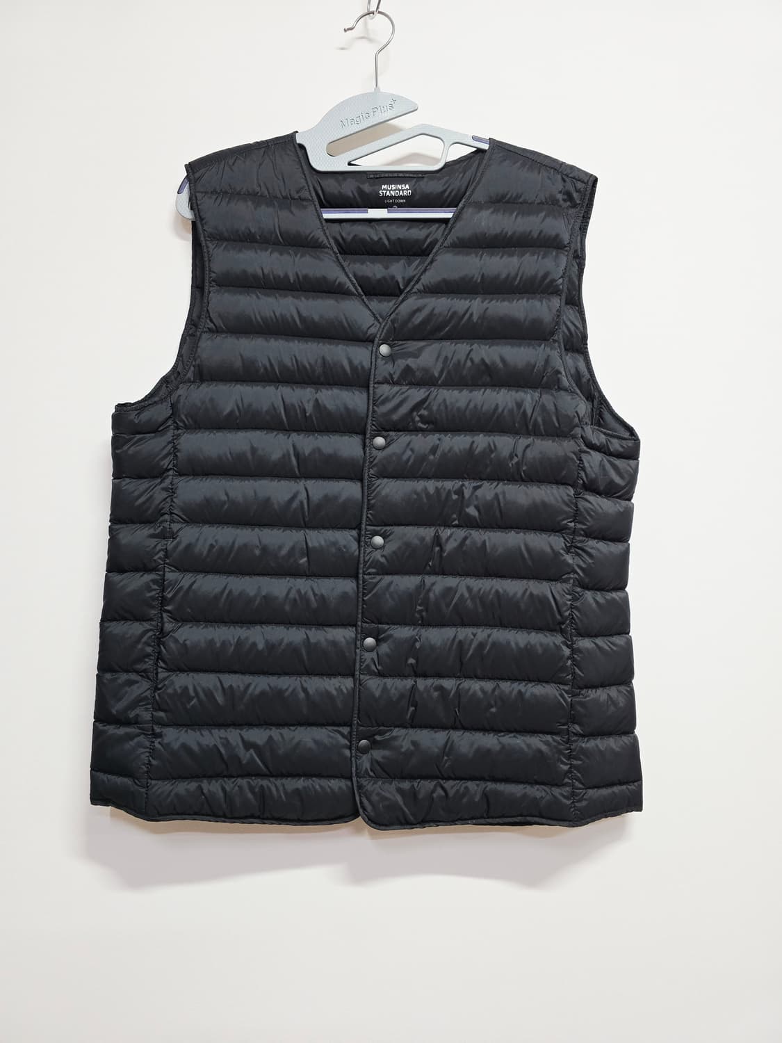 무신사 스탠다드 경량 다운패딩 조끼 블랙 상품이미지1