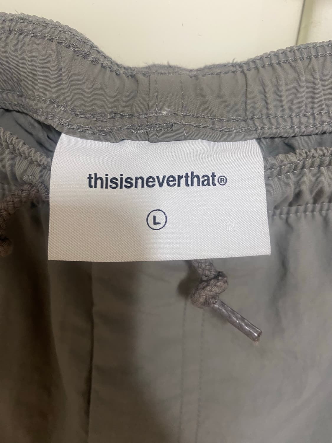 네버댓 나일론 쇼츠 상품이미지3