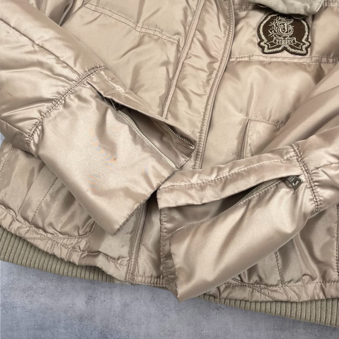 톰보이 Tomboy 골드베이지 후드 퍼 덕다운 숏패딩 85 상품이미지6