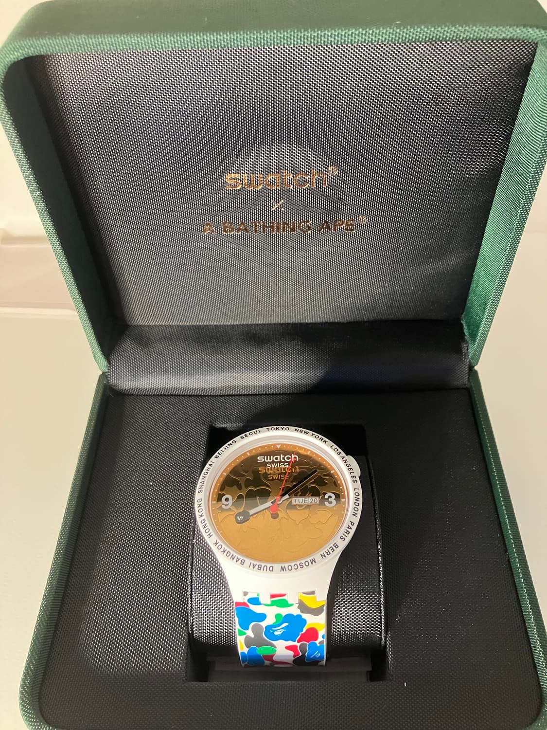 스와치 X 베이프 빅볼드 시계 상품이미지2