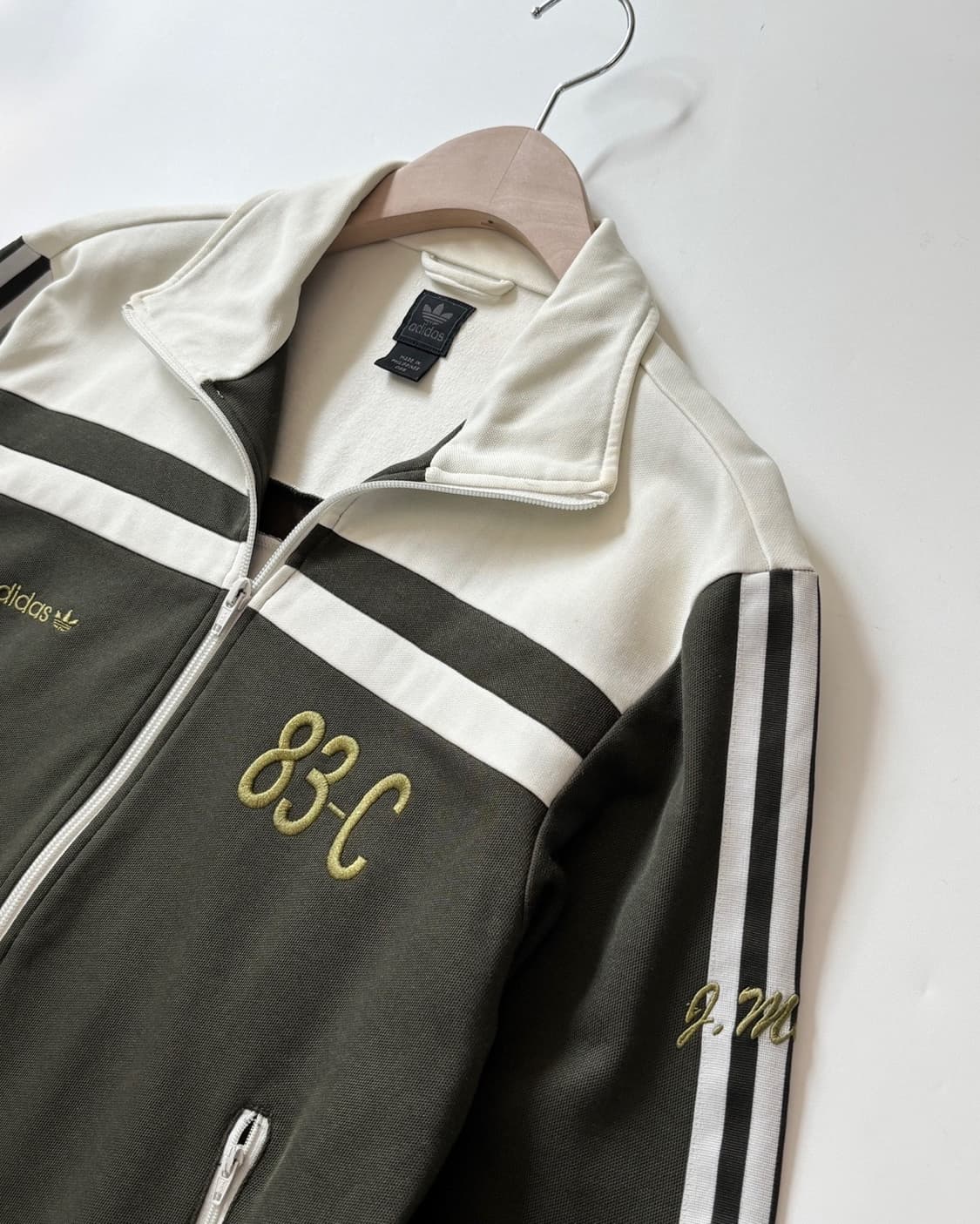 Adidas 아디다스 크림-카키 트랙탑  상품이미지3