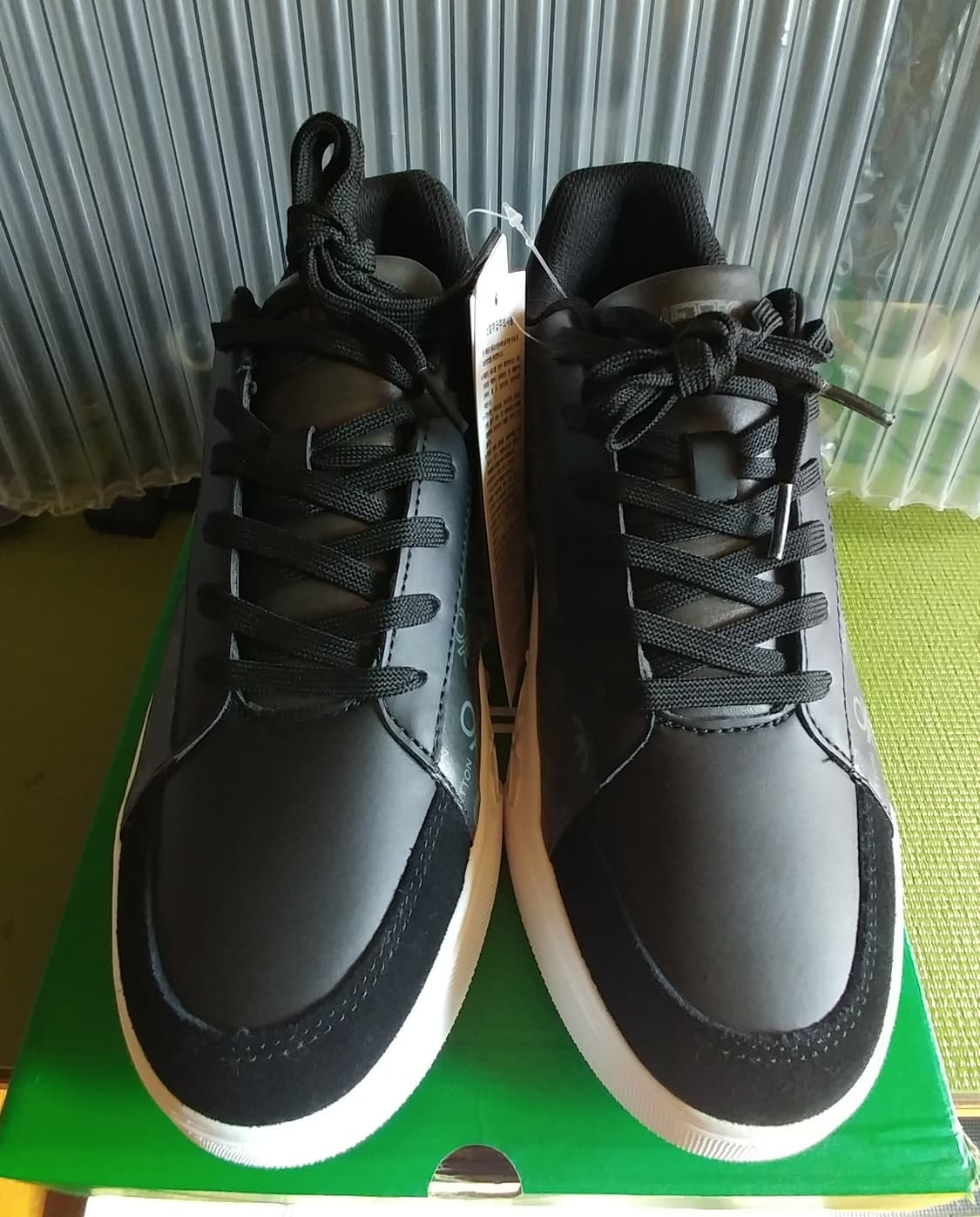 (새신발) 베네통 코트라이프 스니커즈 블랙 JB1F021BK 270mm 상품이미지3