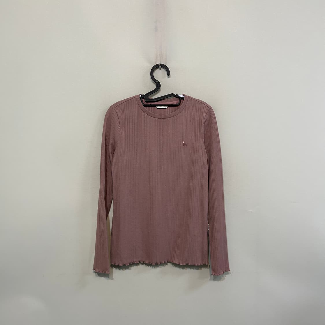 헤지스 2023 여성 티셔츠 85 상품이미지1