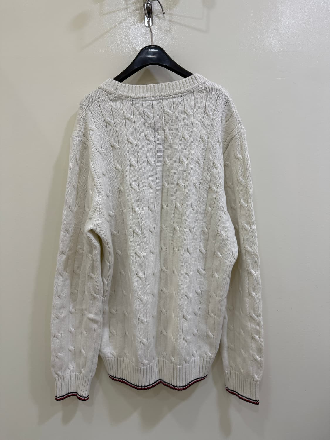 타미 화이트 니트 스웨터 정품 상품이미지3