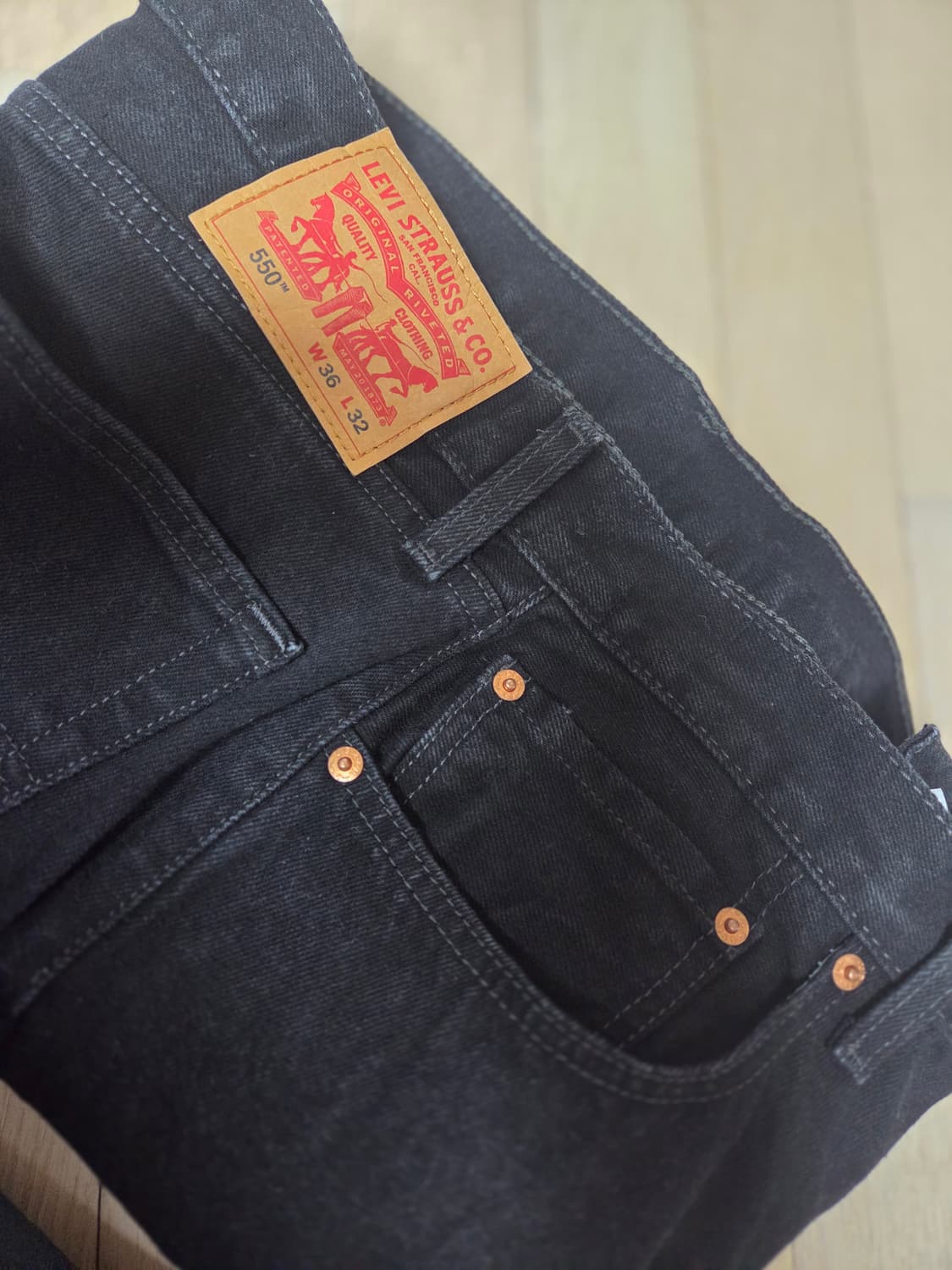 리바이스 550 블랙진. W36.상태최상 상품이미지5