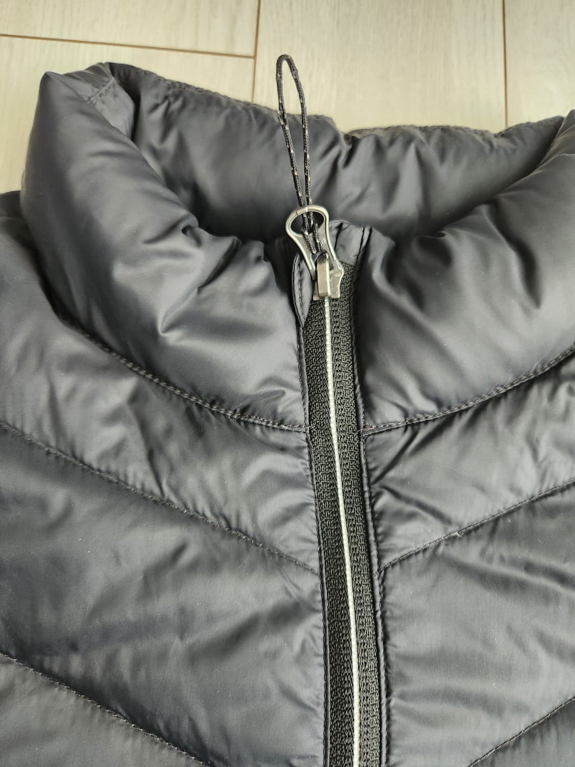 블랙야크 덕다운 경량패딩 여성44~55사이즈 165

얼핏보면 새거에요^ 상품이미지9