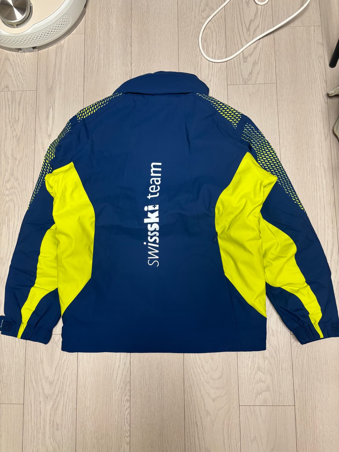 데상트 스키복 상품이미지2