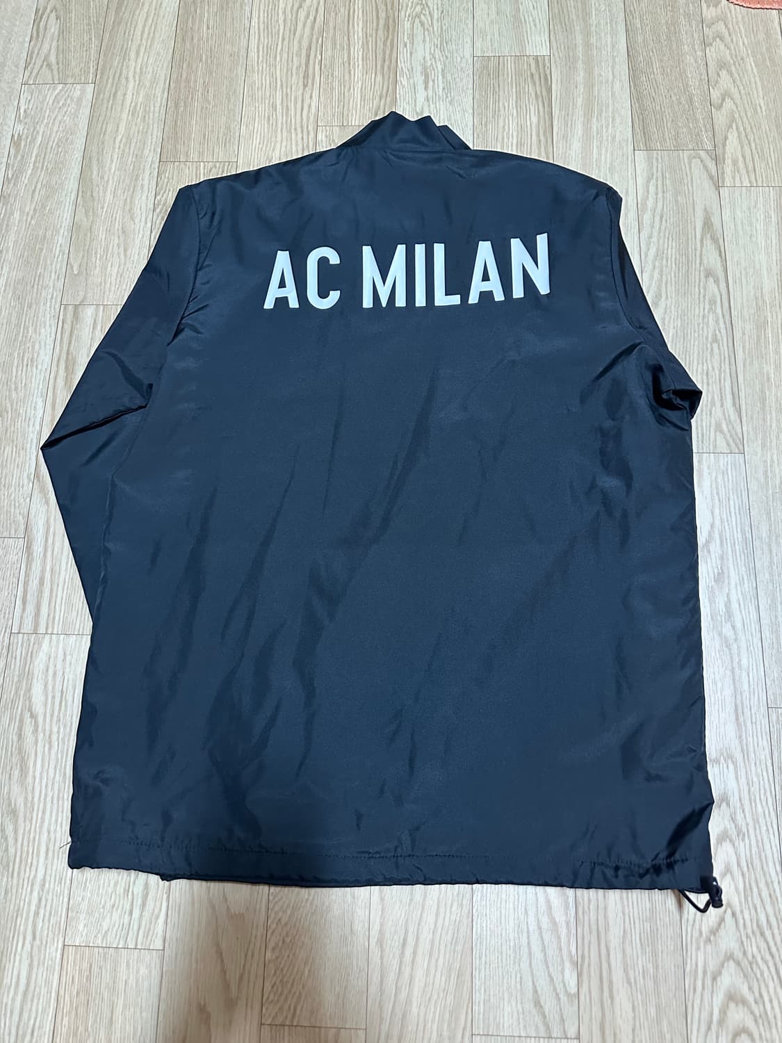 아디다스 AC밀란 트레이닝 상의 M 상품이미지2