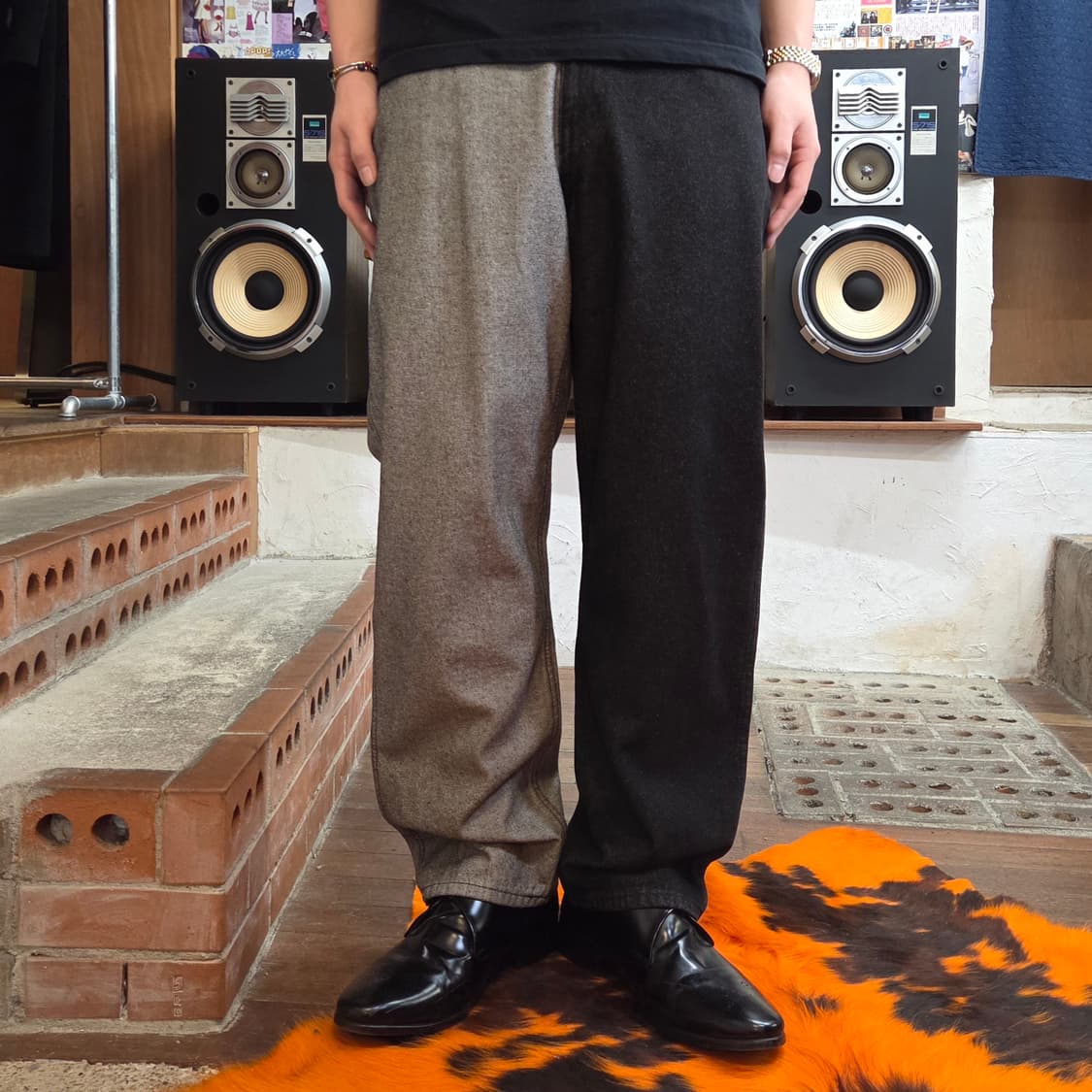 아조바이아조 그레이 흑청 배색 데님 팬츠 상품이미지1