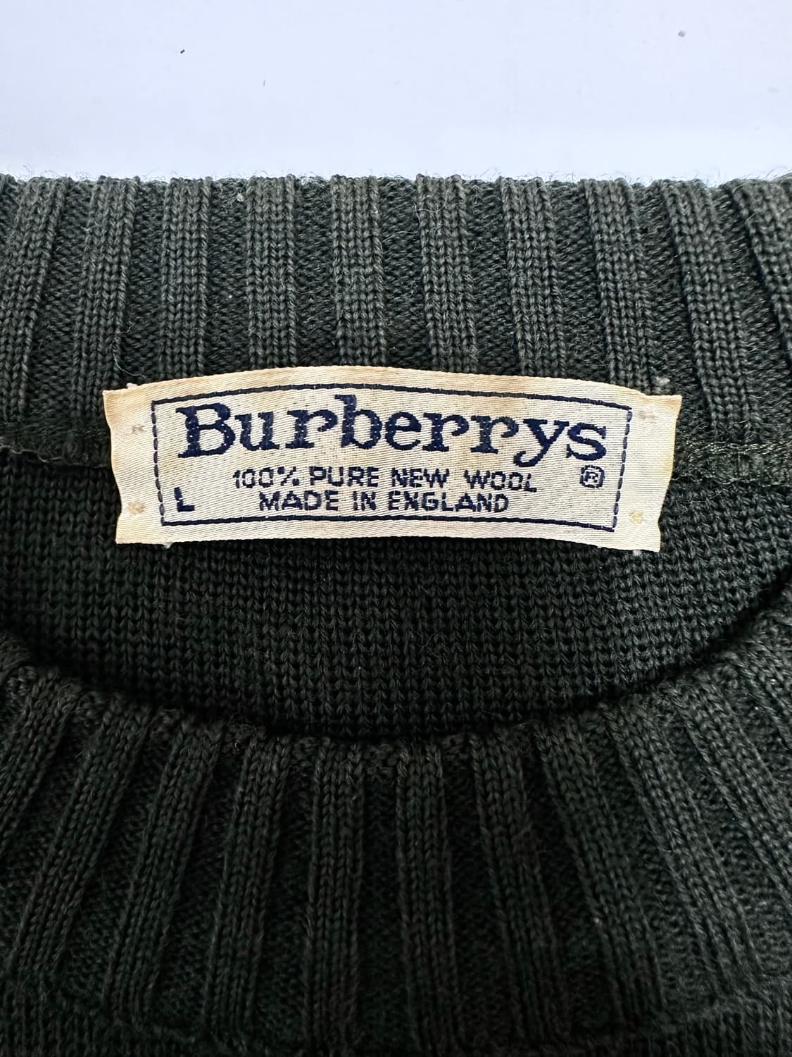 버버리 기마로고 딥그린 코만도 니트 상품이미지5
