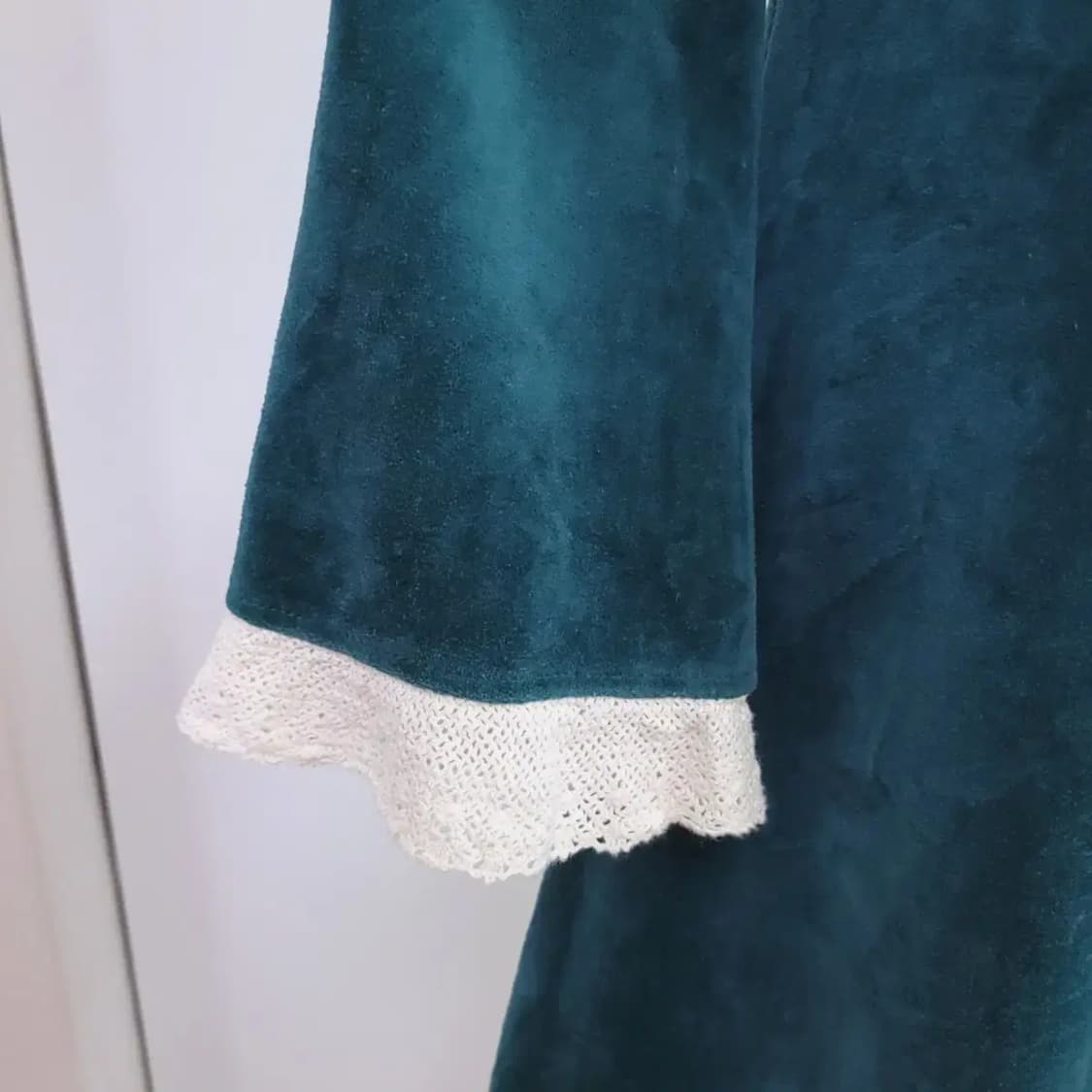 아이유깔 크리스마스룩 벨벳원피스  상품이미지8