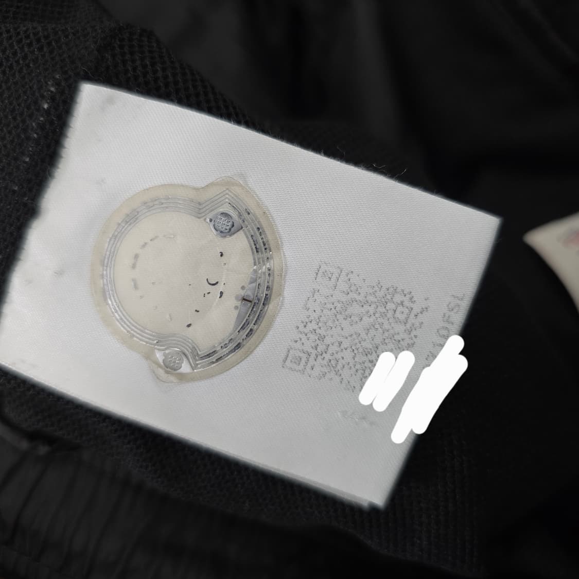 몽클레어 와펜 반바지 xl 판매 상품이미지6