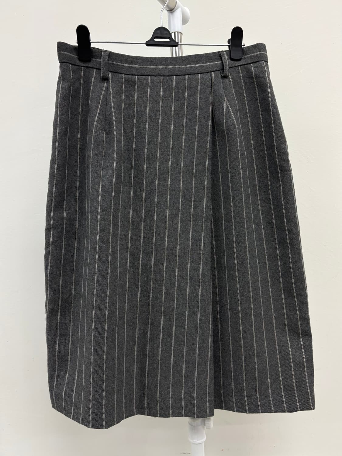 빈티지 차콜 스트라이프 미디 스커트 상품이미지1