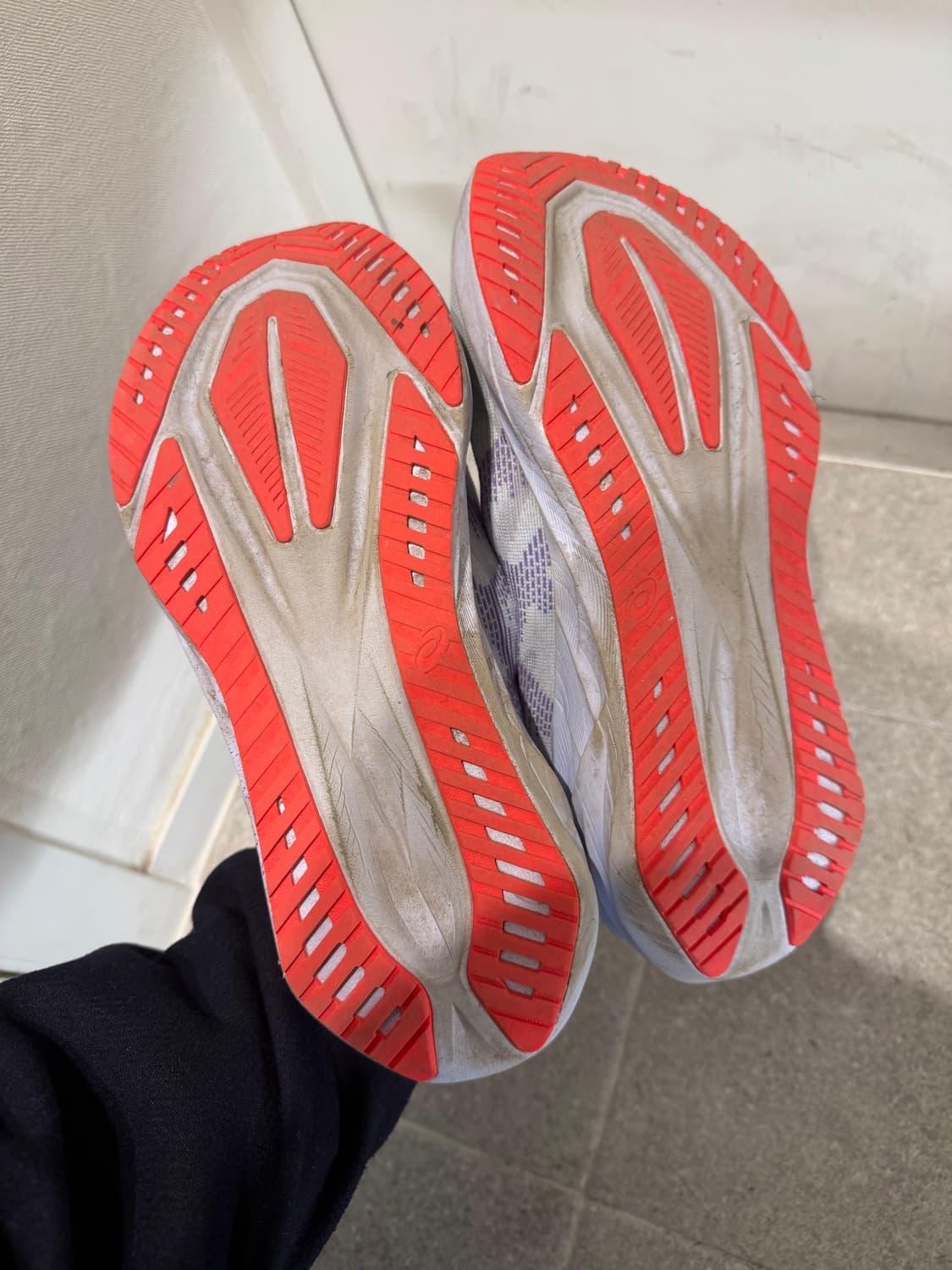 [280] 아식스 노바블라스트5 도쿄 에디션 상품이미지3