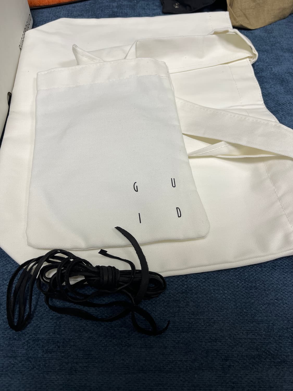 구이디 992 44사이즈 판매합니다 상품이미지3