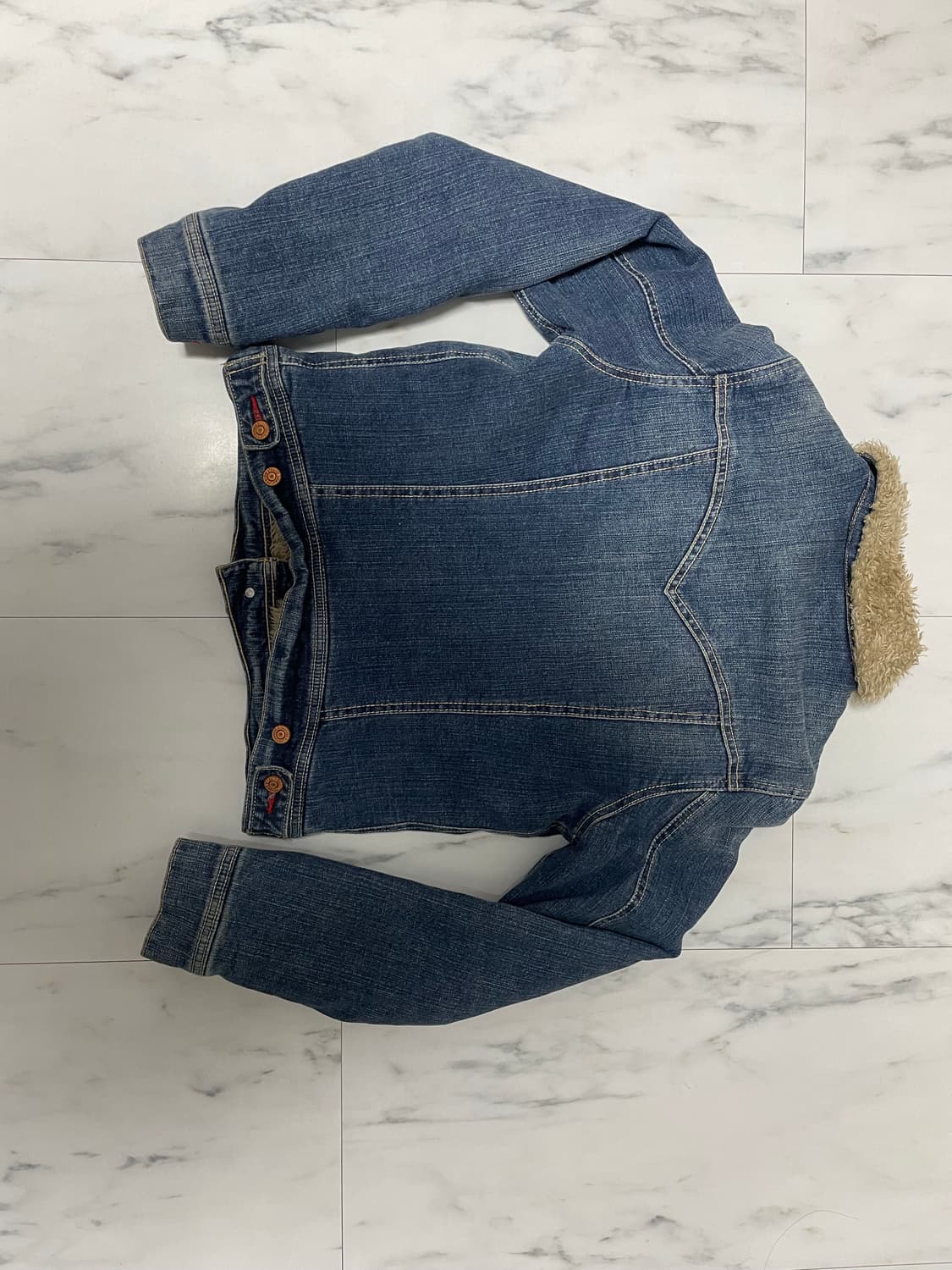 리바이스 시그니처 라인 데님자켓 쉐르파 상품이미지4