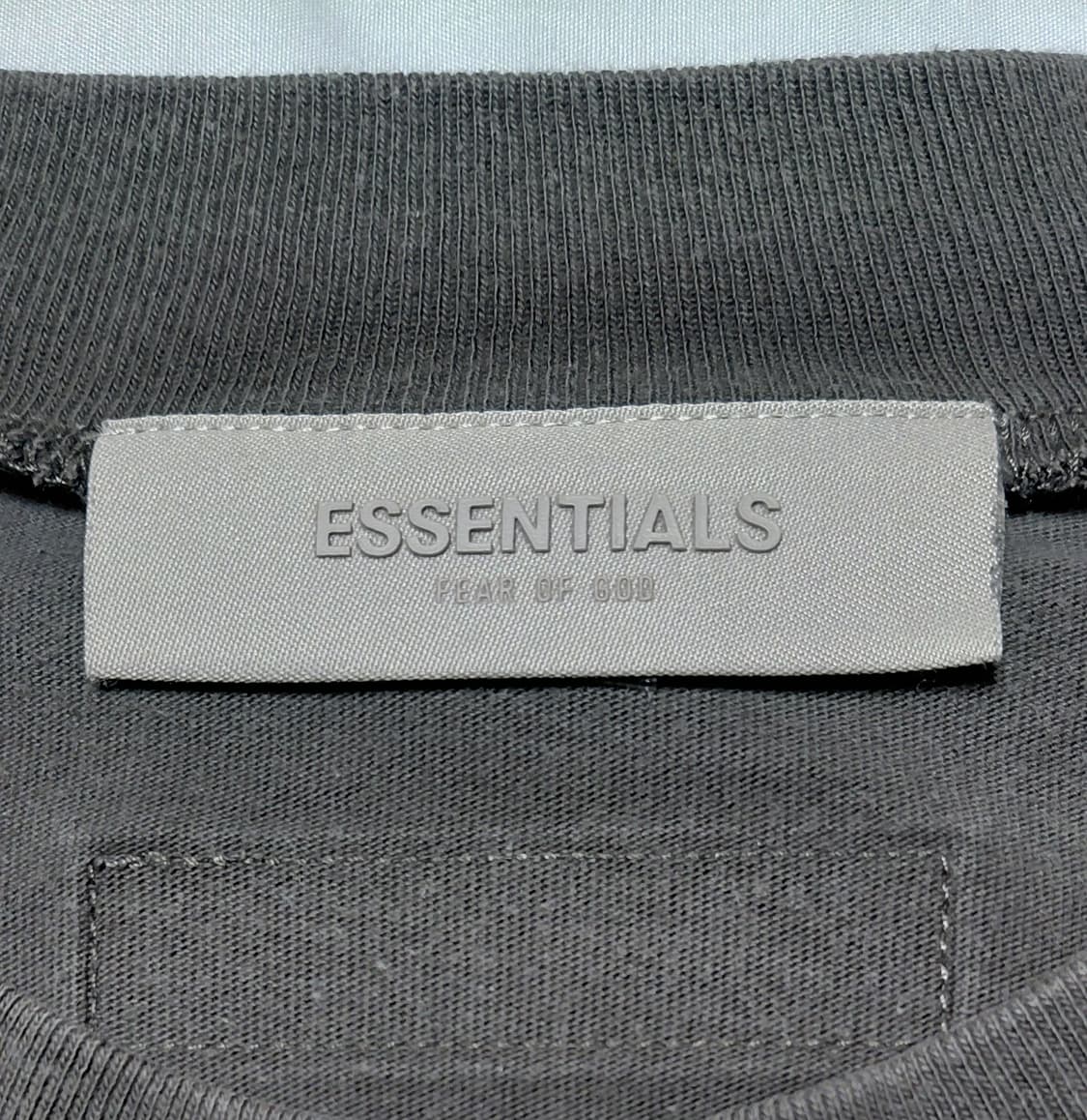 [L] 피어 오브 갓 에센셜 21SS 릴렉스드 로고 티셔츠 차콜 상품이미지4