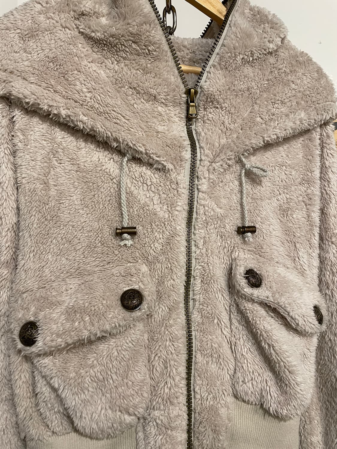 음각 버튼 베이지 플리스 집업 y2k 모리 상품이미지5