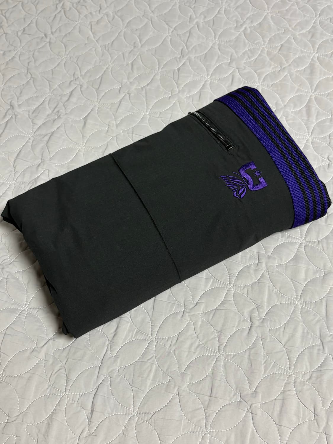 니들스 dc 콜라보 트랙팬츠 상품이미지2