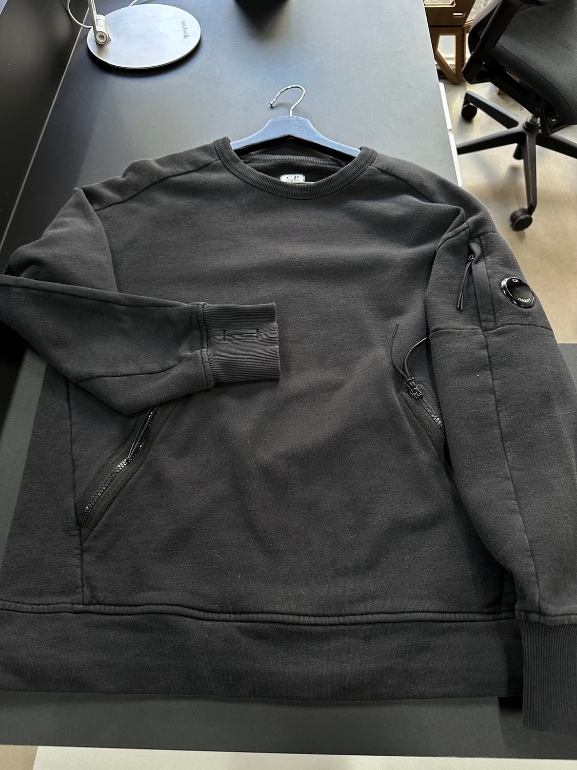 CP컴퍼니 렌즈와펜 핸드워머 맨투맨 상품이미지7